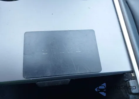 2022 Tesla Model Y Long Range Dual Motor All-Wheel Drive z USA, uszkodzony, nr VIN 7SAYGDEE7NF363949